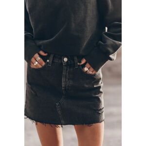 Mikuta The Black Slit Denim Skirt Taille: XS Jupes en jeans Outlet Femme Le Noir - Publicité Mikuta The Black Slit Denim Skirt Taille: XS Jupes en jeans Outlet Femme Le Noir - Publicité