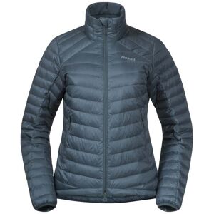Bergans of Norway RØros Down Light W Jkt Forestfrost/lt Forestfrost Taille: XS Vestes Outlet Femme - Publicité Bergans of Norway RØros Down Light W Jkt Forestfrost/lt Forestfrost Taille: XS Vestes Outlet Femme - Publicité