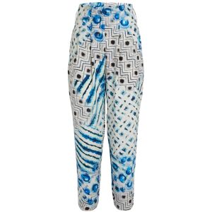 Guess by Marciano GUESS Marciano By Fanny Pant Beach Batik Blue Taille: 42 Pantalons droits Outlet Femme Bleu - Publicité Guess by Marciano GUESS Marciano By Fanny Pant Beach Batik Blue Taille: 42 Pantalons droits Outlet Femme Bleu - Publicité