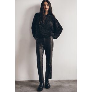 Mikuta The Black Sparkly Fluffy Knit Sweater Taille: S Pulls en Maille Outlet Femme Le Noir - Publicité Mikuta The Black Sparkly Fluffy Knit Sweater Taille: S Pulls en Maille Outlet Femme Le Noir - Publicité