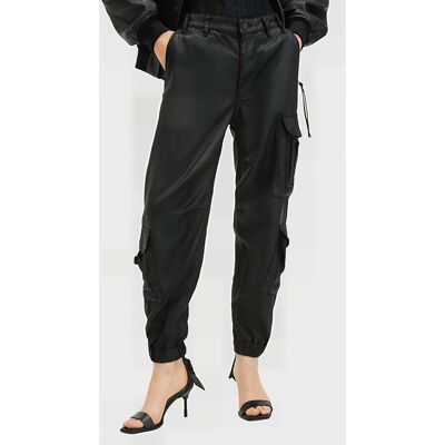 AllSaints Himari Cargo Trouser Coated Black Taille: 12 Pantalons Cargo Outlet Femme Le Noir - Publicité AllSaints Himari Cargo Trouser Coated Black Taille: 12 Pantalons Cargo Outlet Femme Le Noir - Publicité