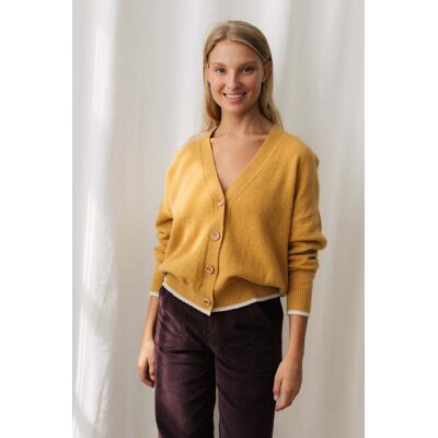 TWOTHIRDS Belfast Knit Soft Mustard Taille: XS Cardigans Outlet Femme Jaune - Publicité TWOTHIRDS Belfast Knit Soft Mustard Taille: XS Cardigans Outlet Femme Jaune - Publicité