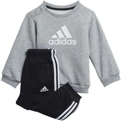 Adidas Sportswear Badge Of Sport Logo Jogger Medium Grey Heather Taille: 80 Vêtements de Sport Outlet kids Gris - Publicité Adidas Sportswear Badge Of Sport Logo Jogger Medium Grey Heather Taille: 80 Vêtements de Sport Outlet kids Gris - Publicité