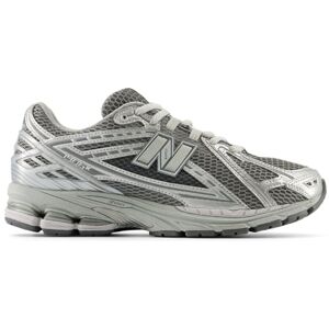 New Balance 1906 Harbor Grey/ Silver Metalic/ Concrete - Baskets Unisex - Publicité New Balance 1906 Harbor Grey/ Silver Metalic/ Concrete - Baskets Unisex - Publicité