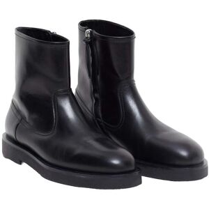 Closed Boot Shoes Black Taille: 45 Bottines Outlet Homme Le Noir - Publicité Closed Boot Shoes Black Taille: 45 Bottines Outlet Homme Le Noir - Publicité