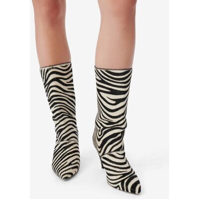 IRO Paris Ulli Pony Zebra Low Boots Beige Black Zebra Pony Taille: 37 Bottes Outlet Femme Le Noir - Publicité IRO Paris Ulli Pony Zebra Low Boots Beige Black Zebra Pony Taille: 37 Bottes Outlet Femme Le Noir - Publicité
