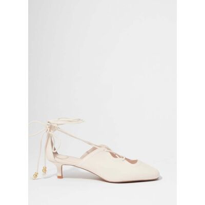 & Other Stories Robbie Lace Up Pump White Taille: 40 Pumps Outlet Femme Blanche - Publicité & Other Stories Robbie Lace Up Pump White Taille: 40 Pumps Outlet Femme Blanche - Publicité