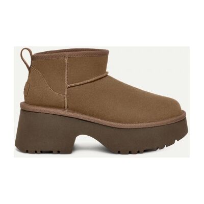 Ugg Classic Ultra Mini New Heights 37 Femme - Publicité Ugg Classic Ultra Mini New Heights 37 Femme - Publicité