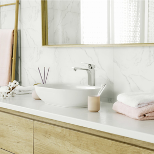 Dalle murale PVC effet pierre pose collée, pose clipsée 7093 Dolceta Gerflor - 65 cm x 37.5 cm x 0.5 cm - Publicité Dalle murale PVC effet pierre pose collée, pose clipsée 7093 Dolceta Gerflor - 65 cm x 37.5 cm x 0.5 cm - Publicité