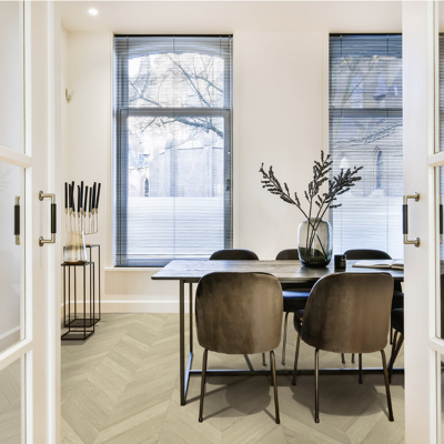 Rouleau 4m de sol PVC effet chevron pose libre azay beige Gerflor - 2500 cm x 400 cm x 0.29 cm - Publicité Rouleau 4m de sol PVC effet chevron pose libre azay beige Gerflor - 2500 cm x 400 cm x 0.29 cm - Publicité
