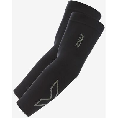 Manchettes 2XU Compression Arm Sleeves Flex Run noir gris rouge - M - Publicité Manchettes 2XU Compression Arm Sleeves Flex Run noir gris rouge - M - Publicité