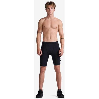Short de triathlon 2XU Aero 9" - Noir/Blanc - Publicité Short de triathlon 2XU Aero 9" - Noir/Blanc - Publicité