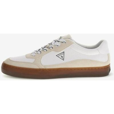 Chaussures Guess Pavil blanc beige marron clair - 45 - Publicité Chaussures Guess Pavil blanc beige marron clair - 45 - Publicité