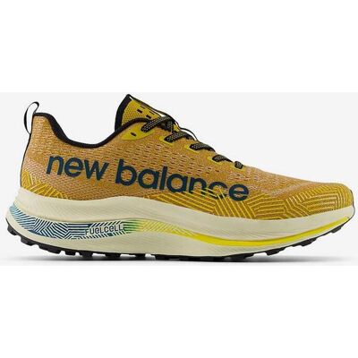 New Balance Fuelcell Supercomp Trail (MTTRXCY1) jaune - Publicité New Balance Fuelcell Supercomp Trail (MTTRXCY1) jaune - Publicité