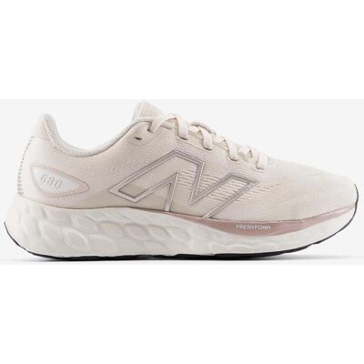 Chaussures New Balance Fresh Foam 680 v8 blanc pur femme - 36.5 - Publicité Chaussures New Balance Fresh Foam 680 v8 blanc pur femme - 36.5 - Publicité