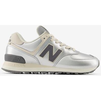 Baskets New Balance 574 gris argent femme - 40 - Publicité Baskets New Balance 574 gris argent femme - 40 - Publicité