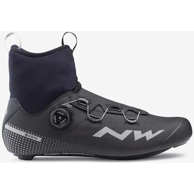Chaussures de cyclisme Northwave Celsius R GTX - Noir - EU 47 - Hiver - Publicité Chaussures de cyclisme Northwave Celsius R GTX - Noir - EU 47 - Hiver - Publicité
