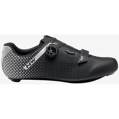 Northwave Core Plus 2 - Chaussures de cyclisme - Homme Black / Silver - Publicité Northwave Core Plus 2 - Chaussures de cyclisme - Homme Black / Silver - Publicité