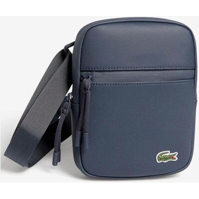 Sac bandoulière Lacoste LCST Slimline bleu marine - Publicité Sac bandoulière Lacoste LCST Slimline bleu marine - Publicité