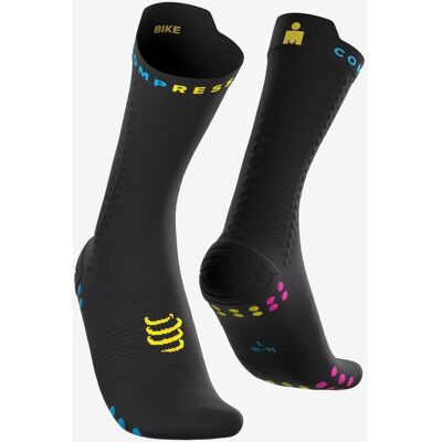 Chaussettes Compressport Pro Racing v4.0 Bike - Ironman 2026 noir - T3 - Publicité Chaussettes Compressport Pro Racing v4.0 Bike - Ironman 2026 noir - T3 - Publicité
