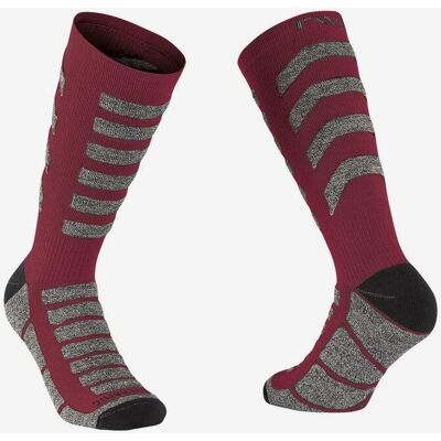 Chaussettes Northwave Husky Ceramic High bordeaux gris - L - Publicité Chaussettes Northwave Husky Ceramic High bordeaux gris - L - Publicité