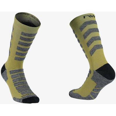 Chaussettes Northwave Husky Ceramic High vert - M - Publicité Chaussettes Northwave Husky Ceramic High vert - M - Publicité