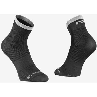 Chaussettes Northwave Origin noir blanc pur - L - Publicité Chaussettes Northwave Origin noir blanc pur - L - Publicité