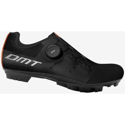 Chaussures DMT KM4 VTT noir mat - 42 - Publicité Chaussures DMT KM4 VTT noir mat - 42 - Publicité