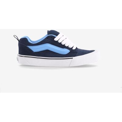 Baskets Vans Knu Skool bleu marine - 38 - Publicité Baskets Vans Knu Skool bleu marine - 38 - Publicité