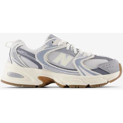Baskets New Balance 530 lilas blanches junior - 39 - Publicité Baskets New Balance 530 lilas blanches junior - 39 - Publicité