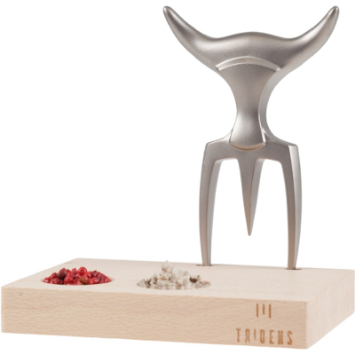 Fourchette à viande tridens en acier inox brut avec socle en hêtre à empreinte - Publicité Fourchette à viande tridens en acier inox brut avec socle en hêtre à empreinte - Publicité