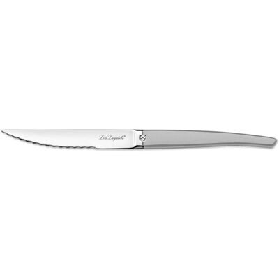 Lou Laguiole® Couteau à steak dentelé lou laguiole jet sablé gris - Publicité Lou Laguiole® Couteau à steak dentelé lou laguiole jet sablé gris - Publicité