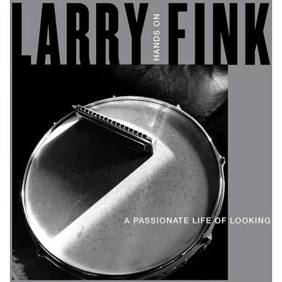 ART Larry Fink : Hands on / a passionate life of looking - Publicité ART Larry Fink : Hands on / a passionate life of looking - Publicité