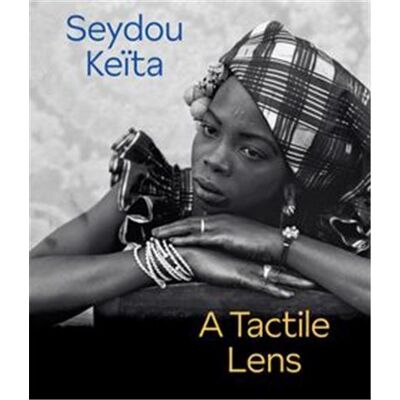 ART Seydou Keïta : A tactile Lens - Publicité ART Seydou Keïta : A tactile Lens - Publicité