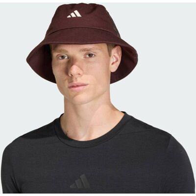 Adidas Bob GRAPHIQUE SPORTSWEAR CLASSIC Shadow Brown / Earth Strata XS/S - Publicité Adidas Bob GRAPHIQUE SPORTSWEAR CLASSIC Shadow Brown / Earth Strata XS/S - Publicité