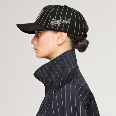 Adidas CASQUETTE Y-3 PINSTRIPE Black M/L - Publicité Adidas CASQUETTE Y-3 PINSTRIPE Black M/L - Publicité