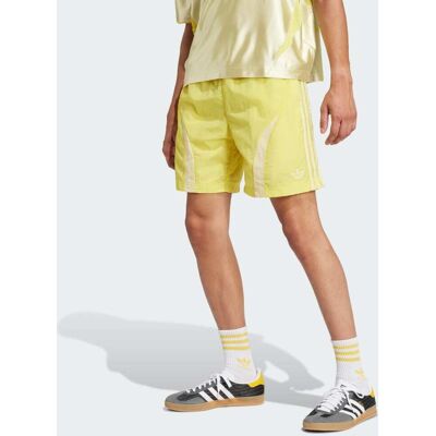 Adidas Short Adicolor 2000s Pure Sulfur / Powder Yellow M - Publicité Adidas Short Adicolor 2000s Pure Sulfur / Powder Yellow M - Publicité