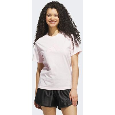 Adidas T-SHIRT GRAPHIQUE LOGO SATINÉ Distilled Pink S - Publicité Adidas T-SHIRT GRAPHIQUE LOGO SATINÉ Distilled Pink S - Publicité