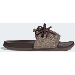 Adidas Claquettes Adilette Comfort Earth Strata / Warm Sandstone / Shadow Brown - Publicité Adidas Claquettes Adilette Comfort Earth Strata / Warm Sandstone / Shadow Brown - Publicité