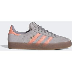 Adidas Chaussure Gazelle ADV Grey Three / Wonder Clay / Gum 39 1/3 - Publicité Adidas Chaussure Gazelle ADV Grey Three / Wonder Clay / Gum 39 1/3 - Publicité