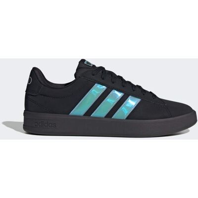 Adidas CHAUSSURE GRAND COURT 3.0 AUDI REVOLUT F1 TEAM Core Black / Glow Blue / Cloud White 44 2/3 - Publicité Adidas CHAUSSURE GRAND COURT 3.0 AUDI REVOLUT F1 TEAM Core Black / Glow Blue / Cloud White 44 2/3 - Publicité
