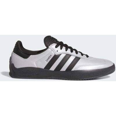 Adidas Chaussure Puig Samba Silver Metallic / Core Black / Core Black 46 2/3 - Publicité Adidas Chaussure Puig Samba Silver Metallic / Core Black / Core Black 46 2/3 - Publicité