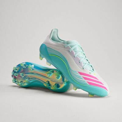 Adidas Chaussure de football F50 MESSI ELITE Terrain souple Cloud White / Lucid Pink / Flash Aqua 48 - Publicité Adidas Chaussure de football F50 MESSI ELITE Terrain souple Cloud White / Lucid Pink / Flash Aqua 48 - Publicité