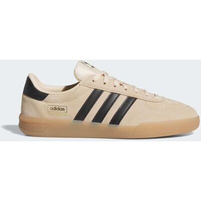 Adidas Chaussure GLENBURN Sand Strata / Core Black / Gum 46 - Publicité Adidas Chaussure GLENBURN Sand Strata / Core Black / Gum 46 - Publicité