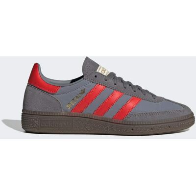 Adidas Handball Spezial Chaussures Enfants Grey Four / Grey / Red 36 - Publicité Adidas Handball Spezial Chaussures Enfants Grey Four / Grey / Red 36 - Publicité