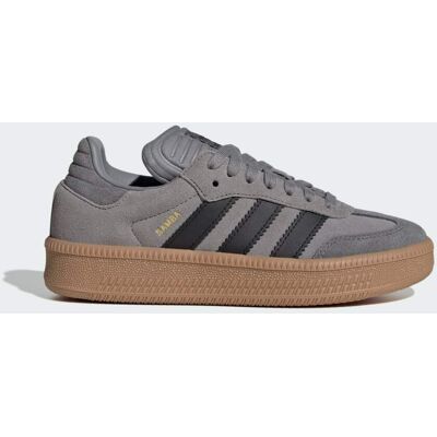 Adidas Chaussure Samba XLG Enfants Grey Three / Core Black / Gum 35 1/2 - Publicité Adidas Chaussure Samba XLG Enfants Grey Three / Core Black / Gum 35 1/2 - Publicité