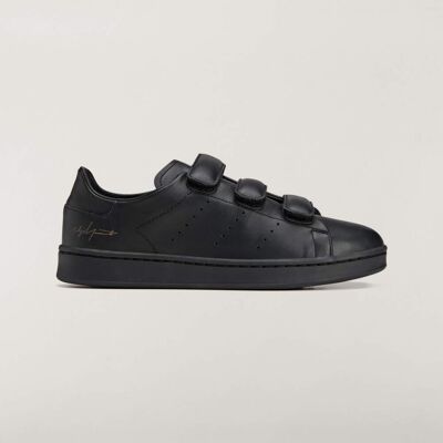 Adidas Chaussure SCRATCHS Y-3 STAN SMITH Black / Black / Black 40 2/3 - Publicité Adidas Chaussure SCRATCHS Y-3 STAN SMITH Black / Black / Black 40 2/3 - Publicité