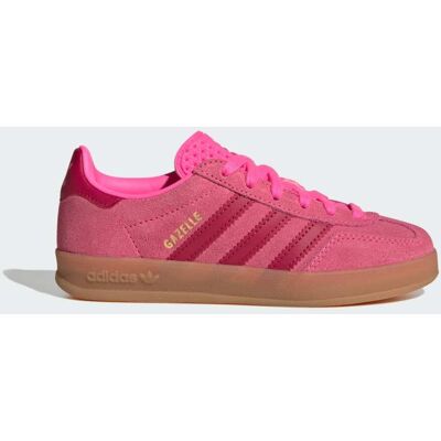 Adidas CHAUSSURE GAZELLE INDOOR Lucid Pink / Team Victory Red / Gold Metallic 31 - Publicité Adidas CHAUSSURE GAZELLE INDOOR Lucid Pink / Team Victory Red / Gold Metallic 31 - Publicité