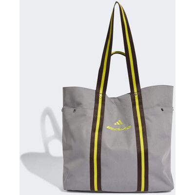 Adidas Sac AMG Grey Three 1 Taille - Publicité Adidas Sac AMG Grey Three 1 Taille - Publicité