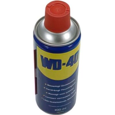 Spray lubrifiant WD-40 multi-usages 400ml (Aérosol) - Publicité Spray lubrifiant WD-40 multi-usages 400ml (Aérosol) - Publicité